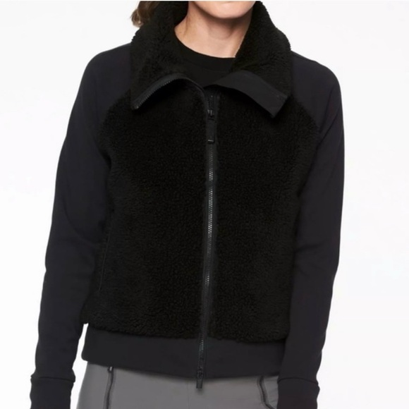 Athleta Range Sherpa Jacket in Black, Zipper closure, Women’s Medium - Picture 1 of 8